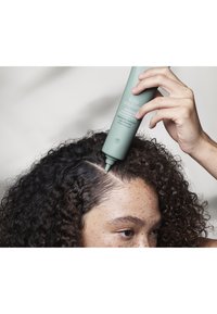 Aveda SCALP SOLUTIONS EXFOLIATING SCALP TREATMENT - Soin des cheveux