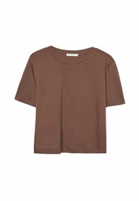 - T-shirt basic