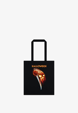 Borsa a tracolla nera con una grafica di una zucca con un coltello, e la parola "HALLOWEEN" in lettere arancioni nella parte superiore.