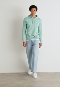 BOSS Sweater - light/pastel green