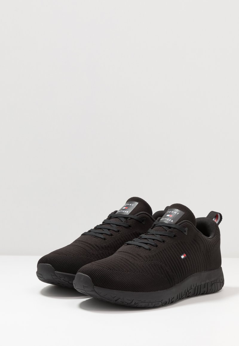 Tommy Hilfiger CORPORATE RUNNER - Sneaker low - black/schwarz 