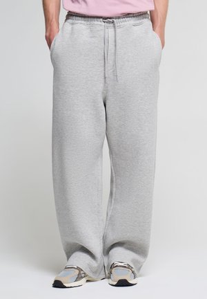 Terranova, PANTALONI TUTA - Pantaloni - grigio chiaro melange