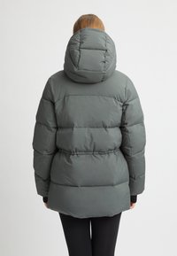 Röhnisch NELLIE - Abrigo de invierno - urban chic