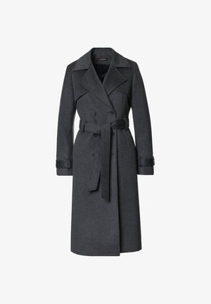 Czarny wełniany płaszcz trench, dwurzędowy z szerokimi klapami, paskiem w talii oraz akcentami w postaci pasków na rękawach. Gładki, dopasowany krój.