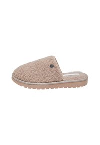Beige tøffel med en teksturert, fuzzy overflate og en flat såle. Har en subtil logoakkent på siden og en avrundet tådesign.