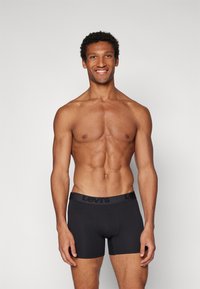 Levi's® - MEN PREMIUM OXER BRIEF 3 PACK - Underkläder - black Miniatyrbild 1