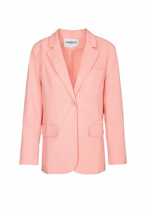 Lichtroze blazer met een enkele knoopsluiting, notch revers en twee voorkwasten. Gemaakt van een gladde stof met een getailleerde pasvorm.