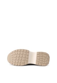 Suola della scarpa con una base in gomma marrone chiaro, caratterizzata da un motivo testurizzato di forme rettangolari e esagonali per garantire aderenza e presa.