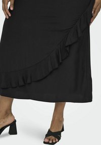 ONLY Carmakoma CARELIVIA czarny