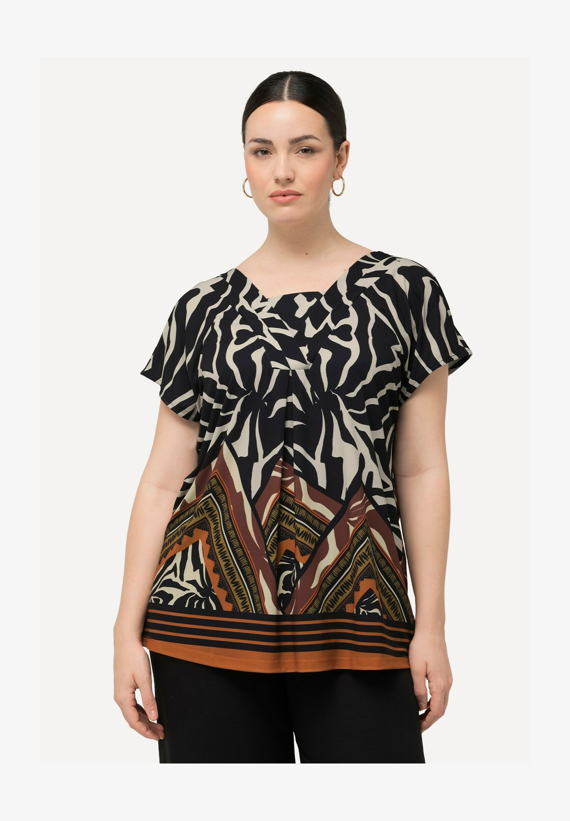 Ulla Popken T-Shirt Donna In Cotone Biologico – Stampa Pure Pesci, Oversize Con Spalle Incrociate