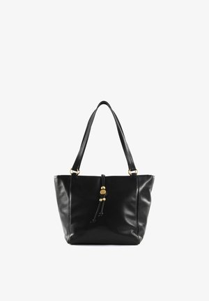 Sac à bandoulière en cuir noir avec des accents de perles dorées et doubles sangles, avec un détail central à cordon de serrage.