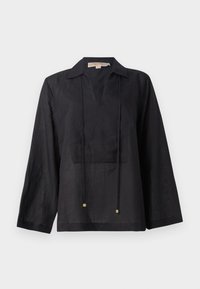 Maglietta nera a maniche lunghe realizzata in tessuto leggero, con collo a camicia, scollo a V e due cordini con dettagli dorati.