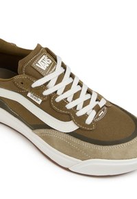 Vans MTE ULTRARANGE 2.0 SE UNISEX - Tenisky - medium brown