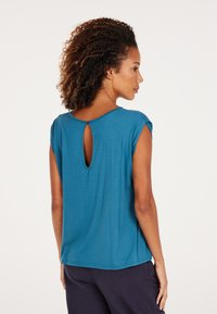 Protest PRTALYSSA - T-shirt con stampa - raku blue