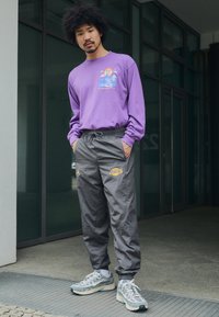 Nike Performance NBA LOS ANGELES LAKERS JORDAN PANT - Klubu apģērbs - medium ash/purple smoke