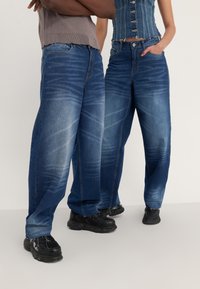 YOURTURN by Zalando - UNISEX - Loose Jeans - dark blue denim Thumbnail Image 1