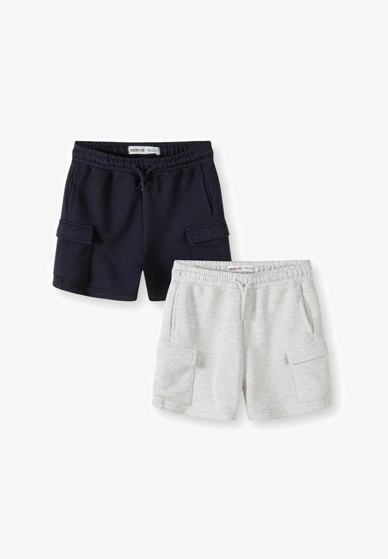 Deux paires de shorts cargo pour enfants avec taille élastique et cordons, une de couleur bleu marine et une gris clair, posées à plat sur un fond blanc.