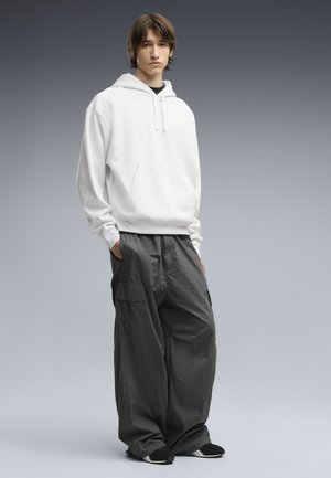 Puma, ESSENTIALS OVERSIZED HOODIE - Huppari - white glow heather