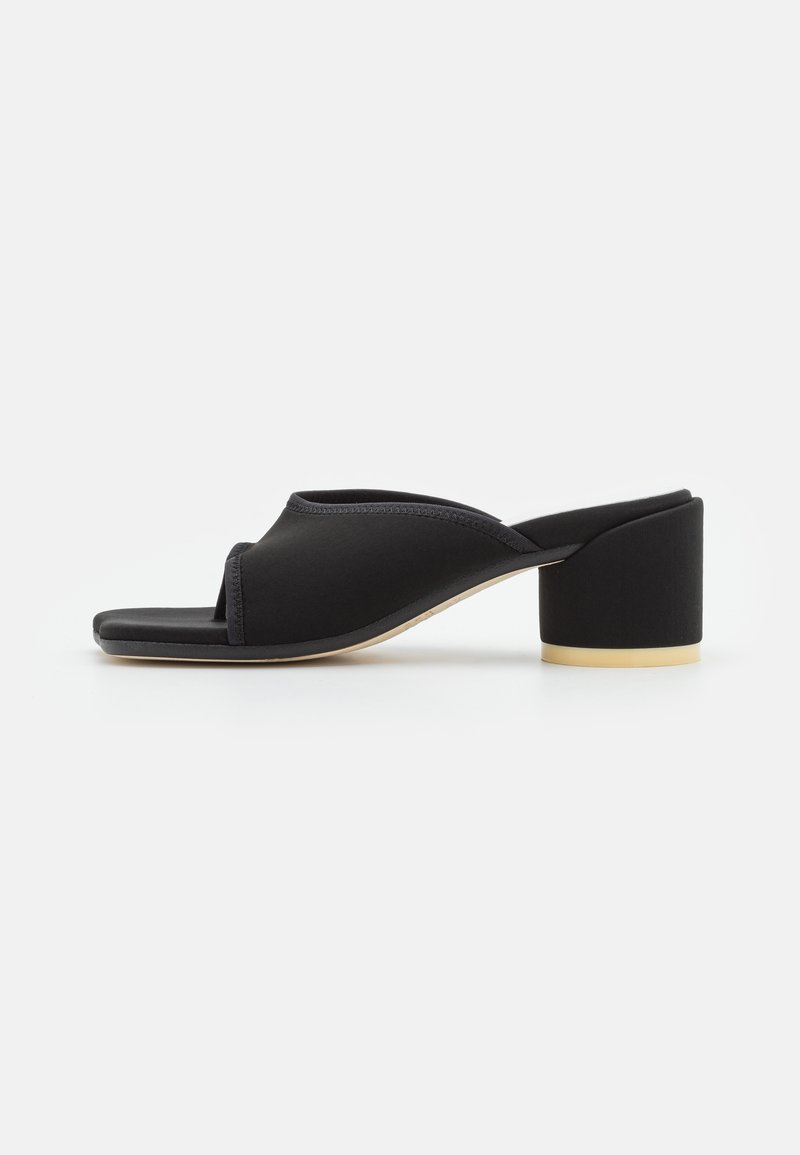 MM6 Maison Margiela T-bar sandals - black