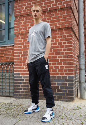 WARMUP PANT - Tracksuit bottoms - black