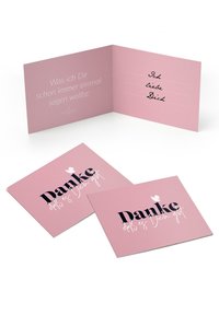 Rosa gratulationskort med svart och vit dekorativ text. Inuti finns linjerade utrymmen för personliga meddelanden. Enkel, platt design.