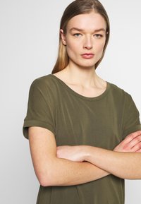 MSCH Copenhagen FENYA TEE - T-shirt básica - grape leaf