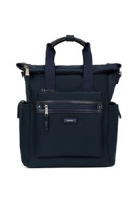 Zaino blu navy realizzato in tessuto resistente, dotato di due manici superiori e numerose tasche con zip per l'organizzazione. Texture liscia, accenti minimi.