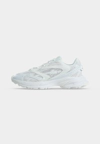 Неизбран, white