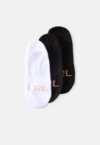 Tri par no-show nogavic v beli in črni barvi, izdelane iz mehke tkanine, z zlatim logotipom "LRL" na vsakem paru.