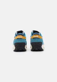 Diadora RACE UNISEX - Sneakers basse - niagara/gilbraltar sea