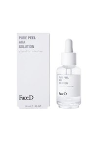 Bottiglia contagocce in vetro trasparente contenente un liquido incolore, con una scatola bianca che mostra "PURE PEEL AHA SOLUTION" e "complesso glicolico."