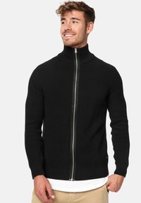 Unselected, black