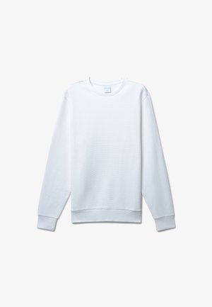 Weißer Langarmpullover aus strukturiertem Stoff, mit geripptem Kragen und Bündchen sowie einem geraden Saum mit verstärkten Nähten.