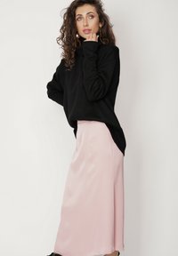 ANGELL FEME jasnoróżowy