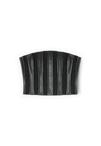 Corsetto in finta pelle nera con pieghe verticali, decorato con piccole perline nere lungo le cuciture, con un bordo superiore curvo.