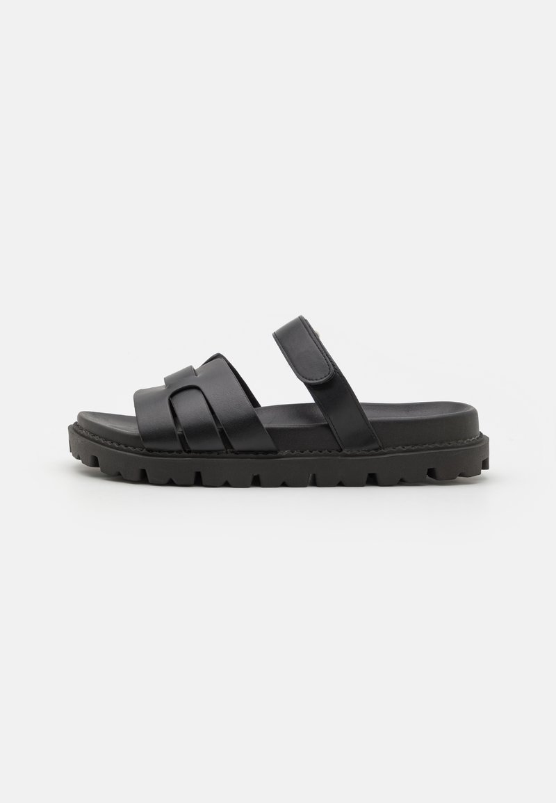 Simmi London ADELLE - Šľapky - black