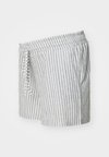 VMMBERTA LONG - Shorts - snow white/china blue