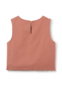 Mouwloze top in zacht rozenstof, met een ronde halslijn en een keyhole sluiting aan de achterkant met een knoop. Soepele, gelijkmatige textuur.