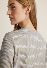 Street One MIT STREIFEN-STRUKTUR - Langarmshirt - beige