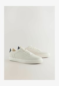 Sélectionné, neutral