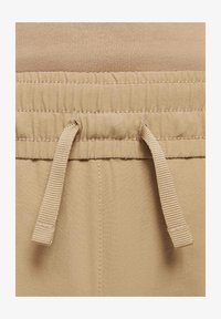 Nepasirinkta, parachute beige/black