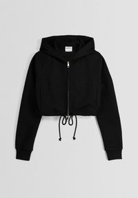 Svart kort hoodie i mjukt tyg, med dragkedja fram, dragsko i nederkant och raglanärmar. Minimalistisk design utan mönster.