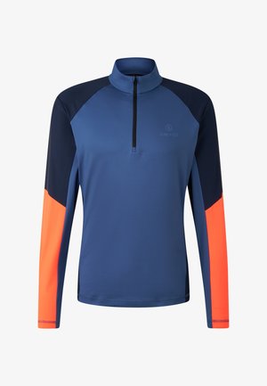 Dunkelblauer Pullover mit einem Viertel-Reißverschluss, orangefarbenen und dunkelblauen farblich abgesetzten Ärmeln, glattem Stoff und dezentem Logo-Detail auf der Brust.