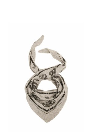 Hellgraues Bandana mit schwarzen Paisley- und dekorativen Mustern locker verknotet.
