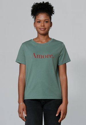 AMORE - Print T-shirt - green bay