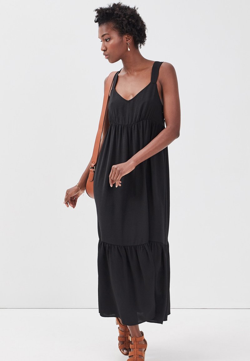 cache dress black Cache Maxi - noir/black #swanky-l-leopard Black Strappy Dresses | Color:Multi/Nude it will be ready