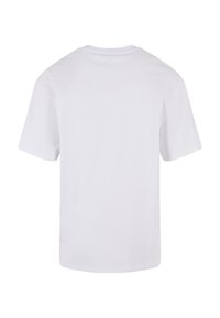 Balts īsām piedurknēm T-krekl, kas izgatavots no kokvilnas, ar standarta apaļu kaklu un taisnu apakšējo malu. Vienkāršs dizains bez redzamām rakstu vai akcentu detaļām.