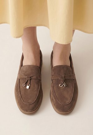 Cesare Gaspari, CESARE GASPARI - Loafers - сhocolate