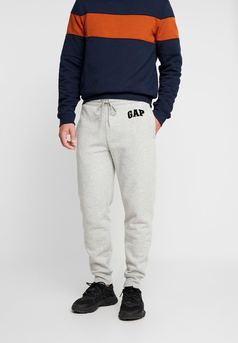 GAP HERITAGE LOGO Tracksuit bottoms light heather grey/light grey