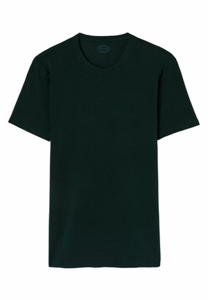 Tmavě zelené tričko s krátkým rukávem vyrobené z měkké bavlny, má kulatý výstřih a rovný střih s ušitými lemy. Žádné vzory ani designy.